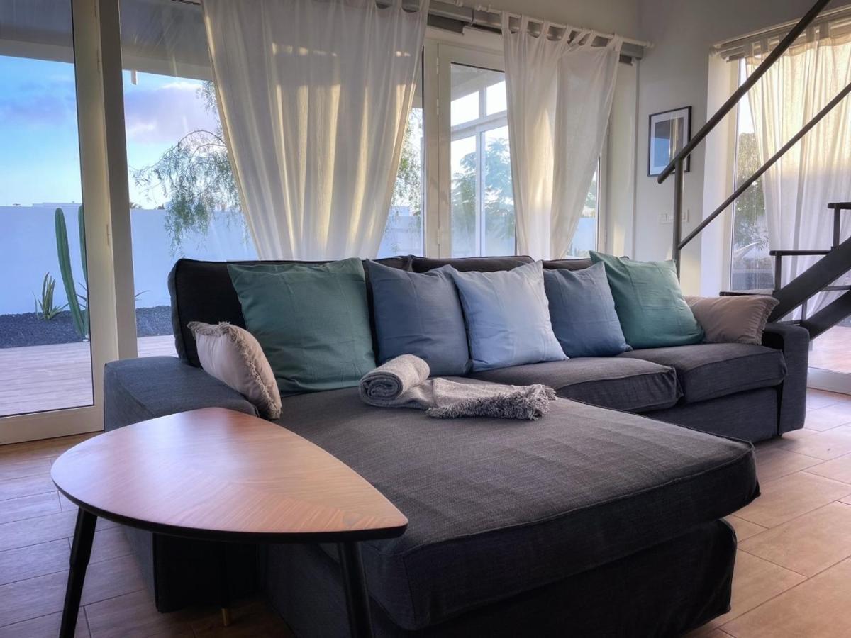 Апартаменты Azur Arts Lanzarote Lofts Тинахо Экстерьер фото