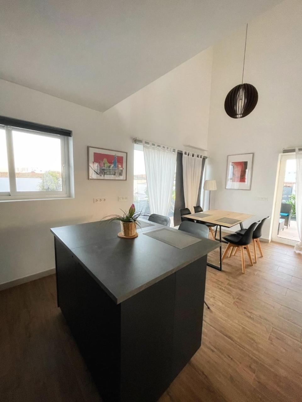 Апартаменты Azur Arts Lanzarote Lofts Тинахо Номер фото